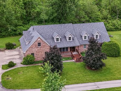 10261 N State Road 37