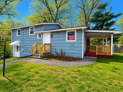 283 Pond St