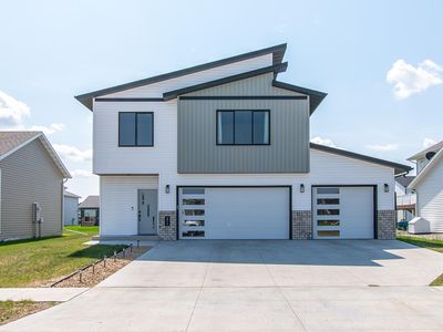 6013 Kodiak Ln