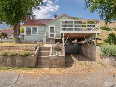462 Beach Street