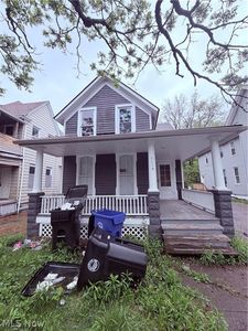 7114 Lawn Ave