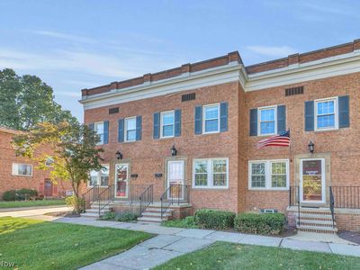 2700 Wooster Rd