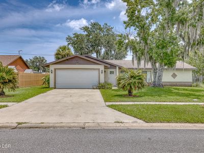 208 Avon Ct