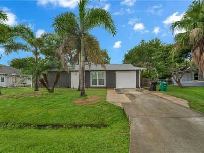 1718 SW McAllister Ln