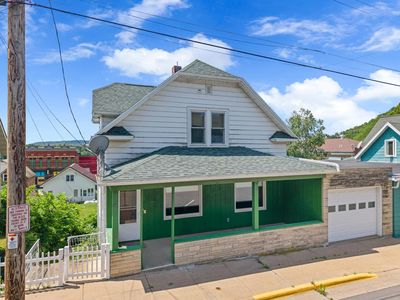 23 N Hill STREET