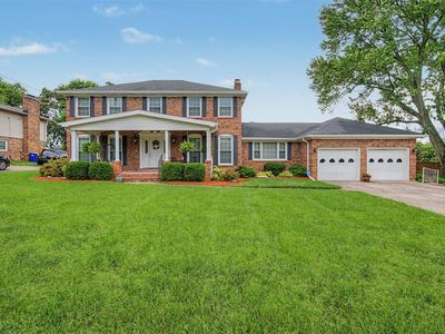 203 Brandywood Ct
