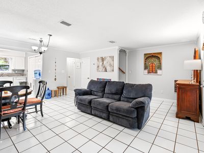 21 SW Wright Pkwy #C