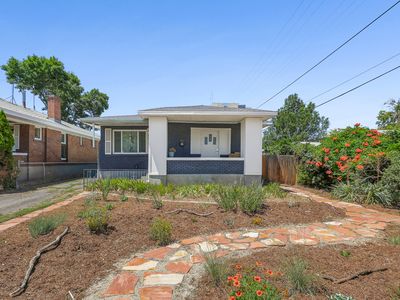 1982 S Roberta St
