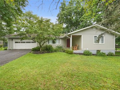 Property at 135 Simsbury Dr, Ithaca, NY