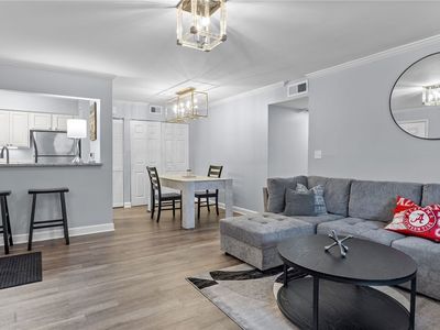 120 15th St E APT 507