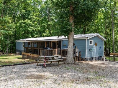 111 Nature Ln