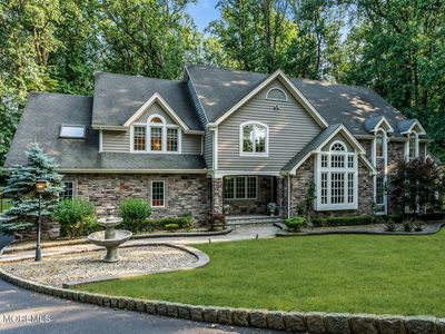 6 Forest Park Court