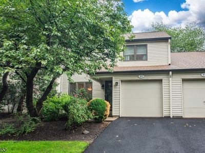 13 Stonegate Dr
