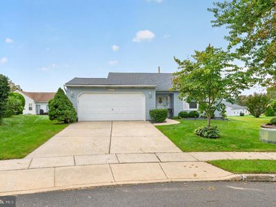 Property at 315 Wagon Wheel Cir, Columbus, NJ