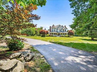 7 King James Drive