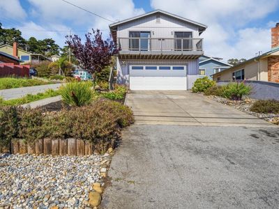 270 Valencia Ave