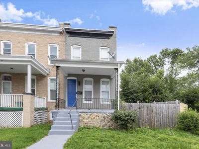 2810 Grantley Ave