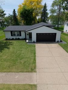 323 Portland Dr