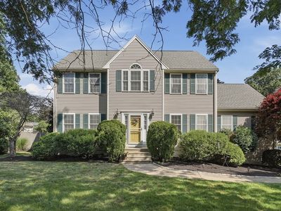 7 Zachary Ln