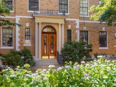 850 Massachusetts Ave APT 11
