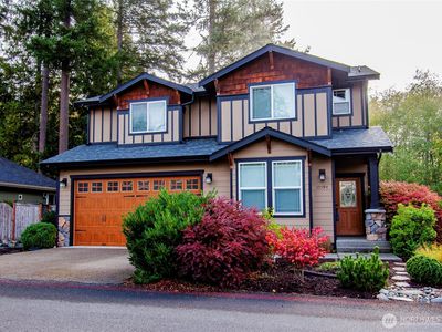 Property at 10594 Buccaneer Place NW, Silverdale, WA