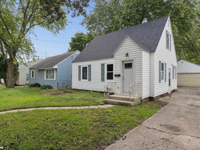 718 N Van Buren Ave
