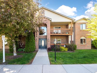 2592 Eagles Cir Unit 6