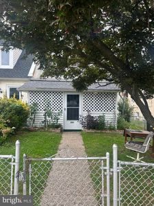 207 Brainard Blvd