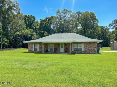 190 Leisure Dr