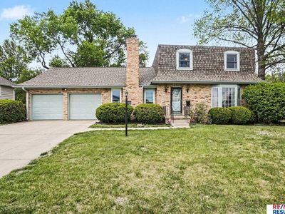 Property at 808 Hogan Dr, Papillion, NE