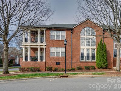 120 Steinbeck Way APT F