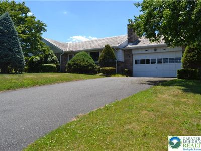 1294 Trexlertown Rd