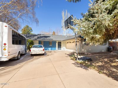 1707 N Fort Valley Rd