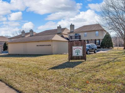 5651 SW Foxcroft South Cir #1