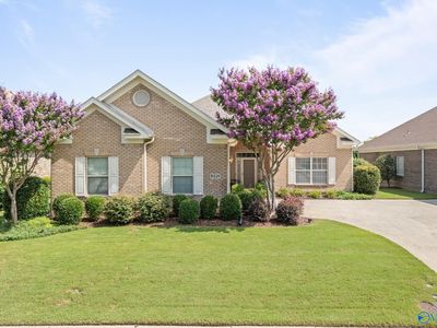 16124 Shropshire Dr SE