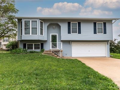 3267 Lupine Dr