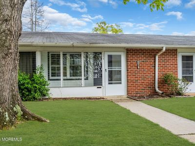 1021b Aberdeen Drive #b