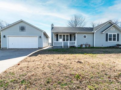 Property at 731 E Freeman Ave, Haysville, KS