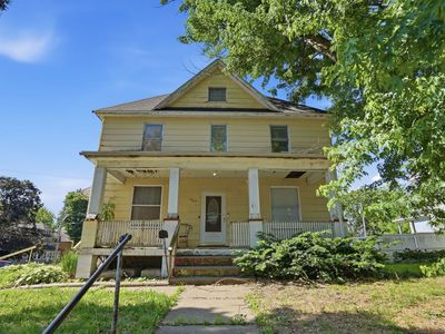 903 W 14th St
