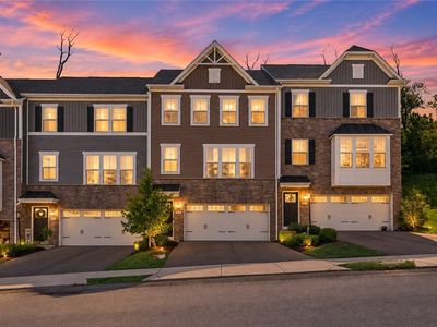 458 Greenwood Dr