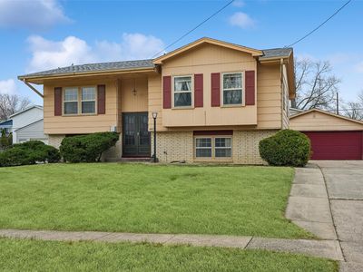 Property at 4415 66th St, Urbandale, IA
