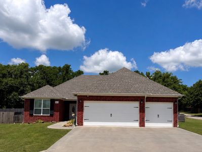 1001 Stone Creek Dr