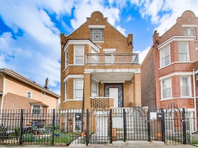 2825 W Pershing Rd