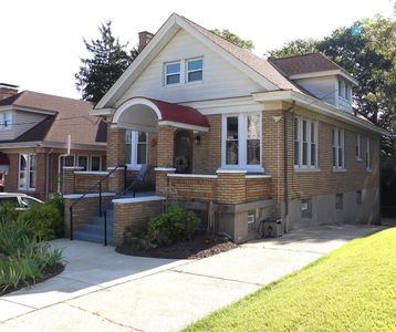 718 Hermosa Ave