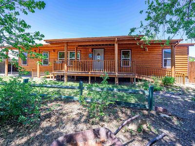 1046 Moro Castle Ave