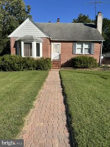 1807 Sunnyside Ln