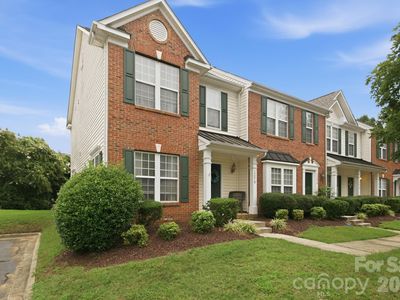 12418 Blossoming Ct
