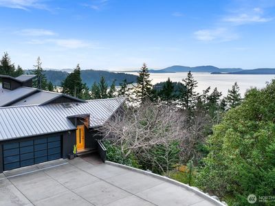 1195 Brighton Crest Drive