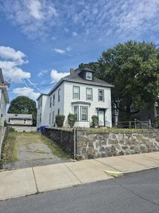 10 Neponset Ave