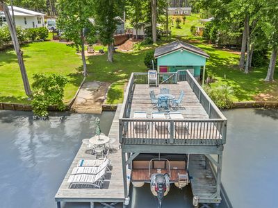 111 Little River Dr